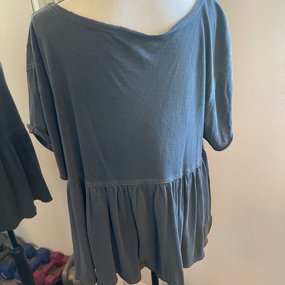 We The Free Charcoal Blouse - Picture 4 of 6